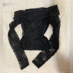 Off the shoulder long sleeve top